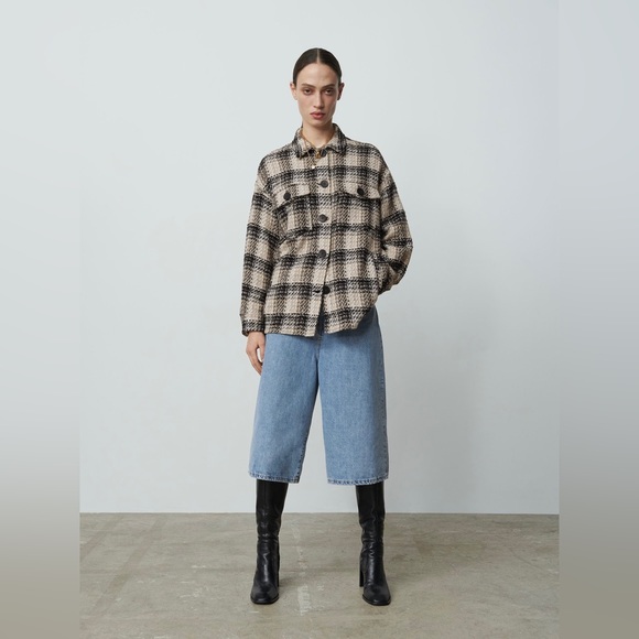 Zara, Small, Textured Plaid Shacket - Picture 1 of 4